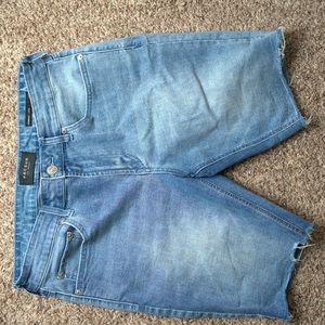 Pacsun blue jean shorts 
Skinny fit w:33
